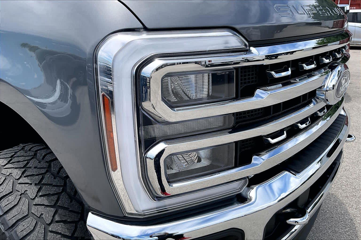 2024 Ford Super Duty F-250 Pickup LARIAT Carbonized Gray at Mac Haik Ford