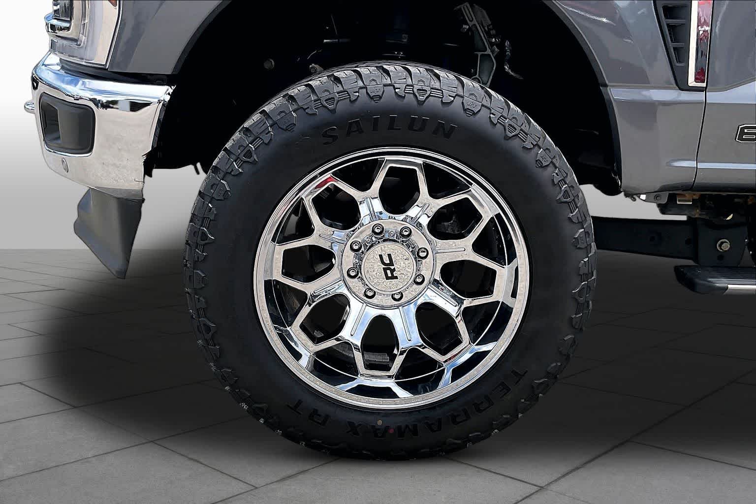 2024 Ford Super Duty F-250 Pickup LARIAT Carbonized Gray at Mac Haik Ford
