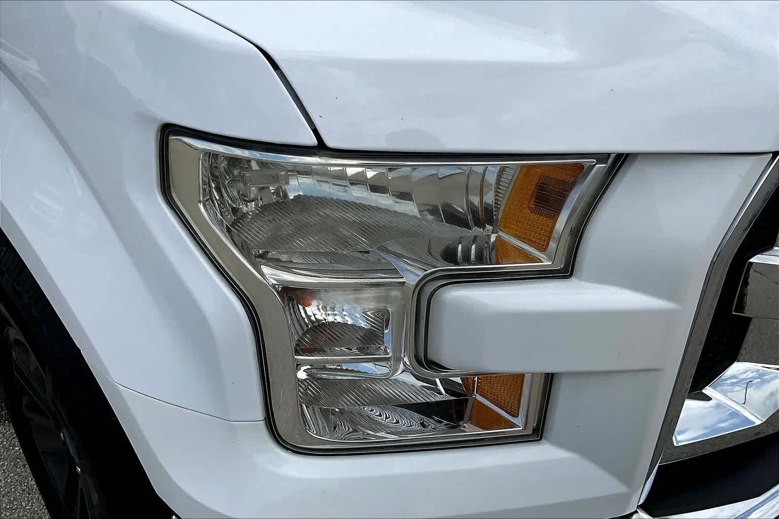 2017 Ford F-150 XLT Oxford White at Baytown Ford