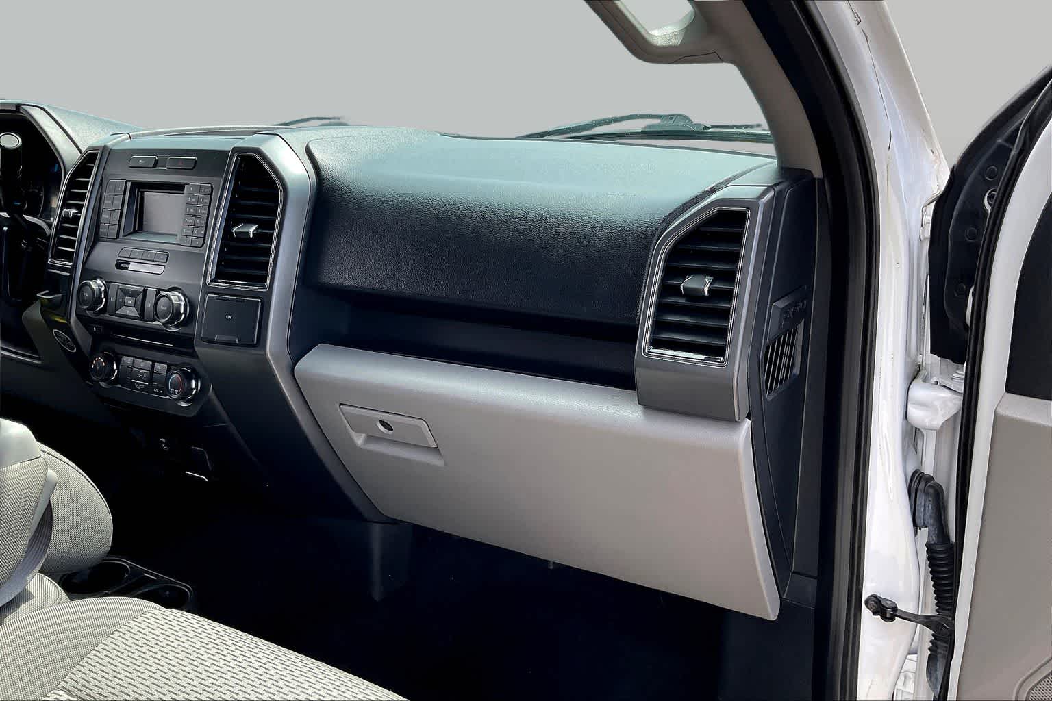 2017 Ford F-150 XLT Oxford White at AutoNation Ford Gulf Fwy