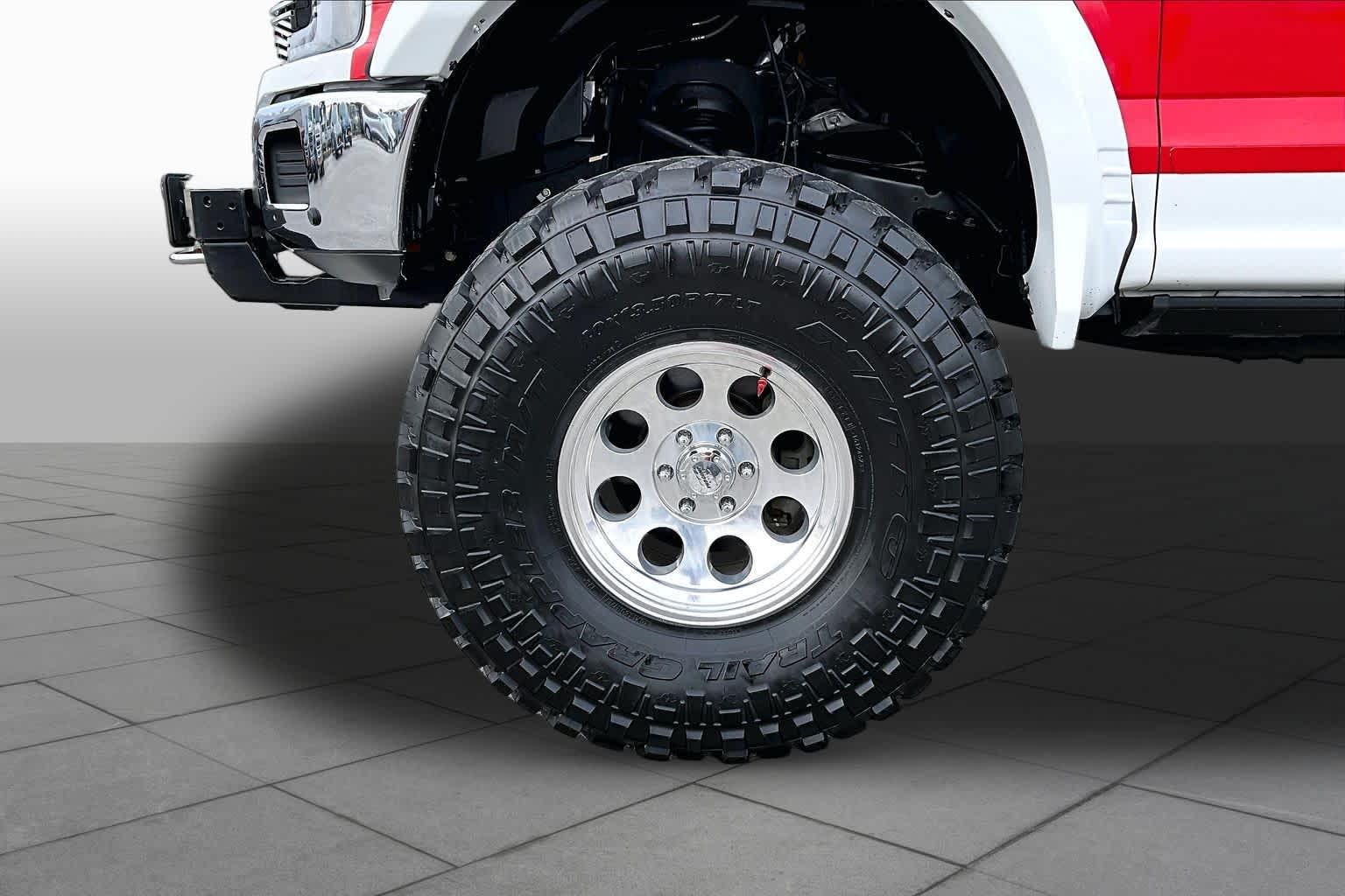 2019 Ford F-150 photo 10 of 33