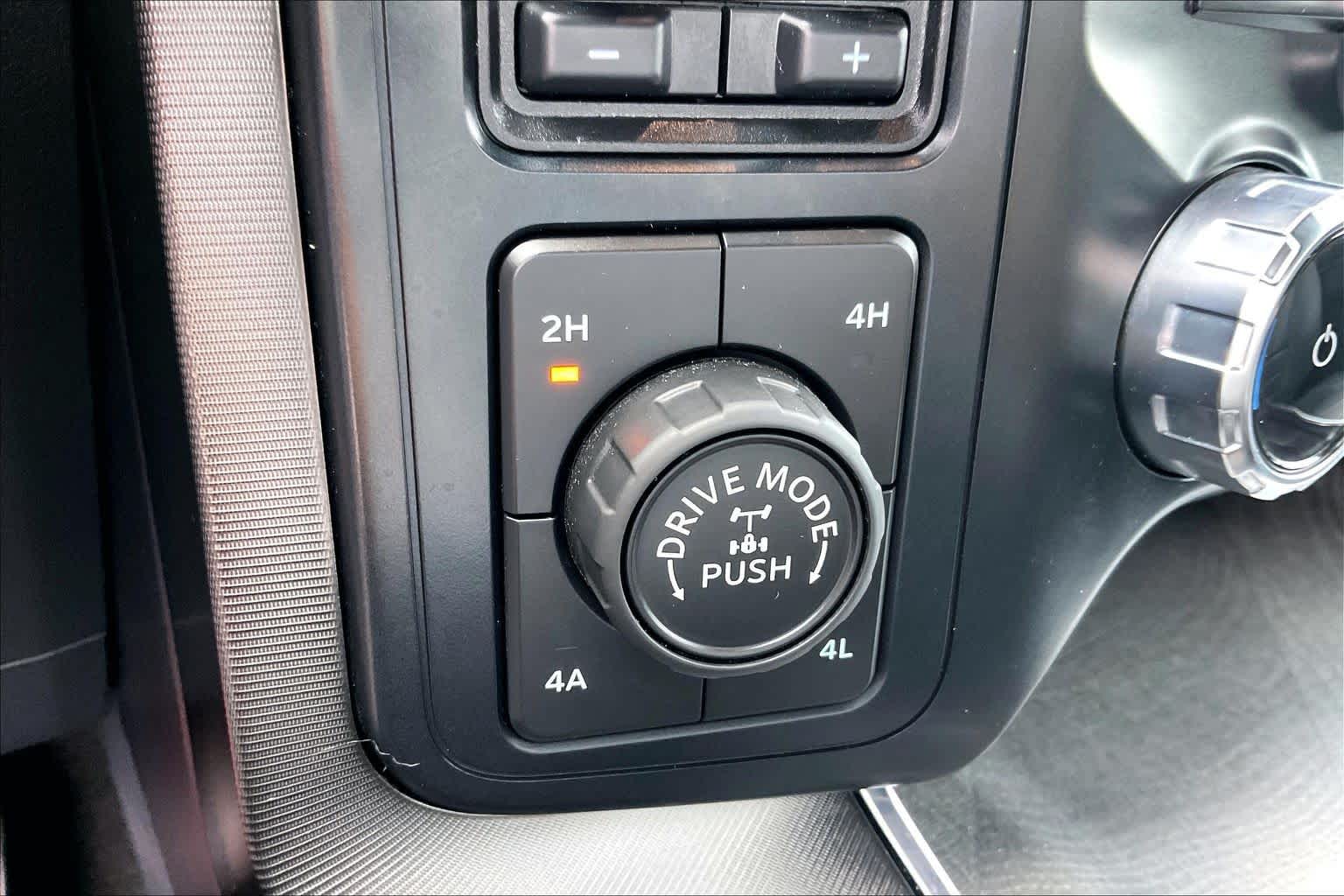 2023 Ford F-150 Platinum Star White Metallic Tri-Coat at Tomball Ford