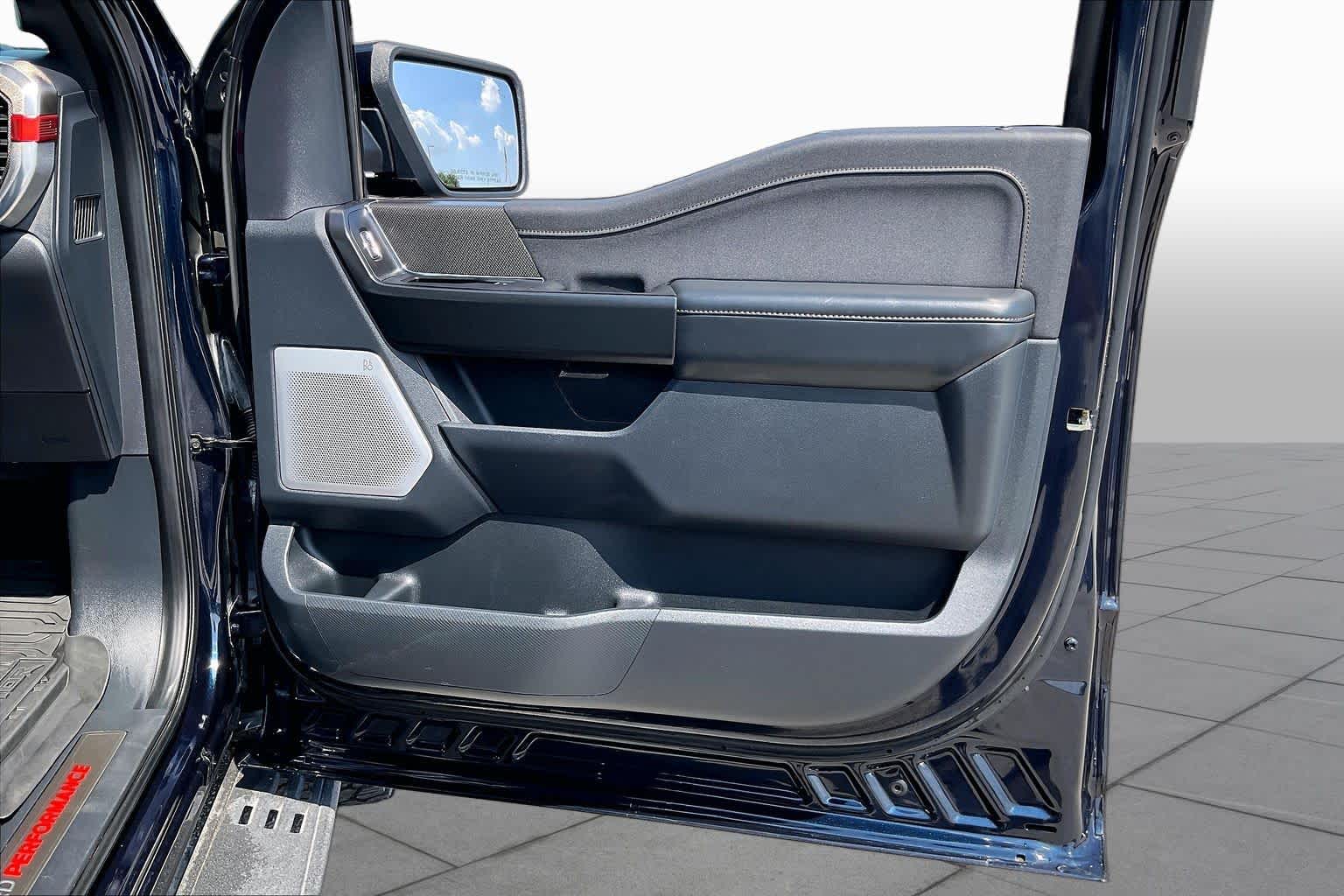 2022 Ford F-150 photo 23 of 35