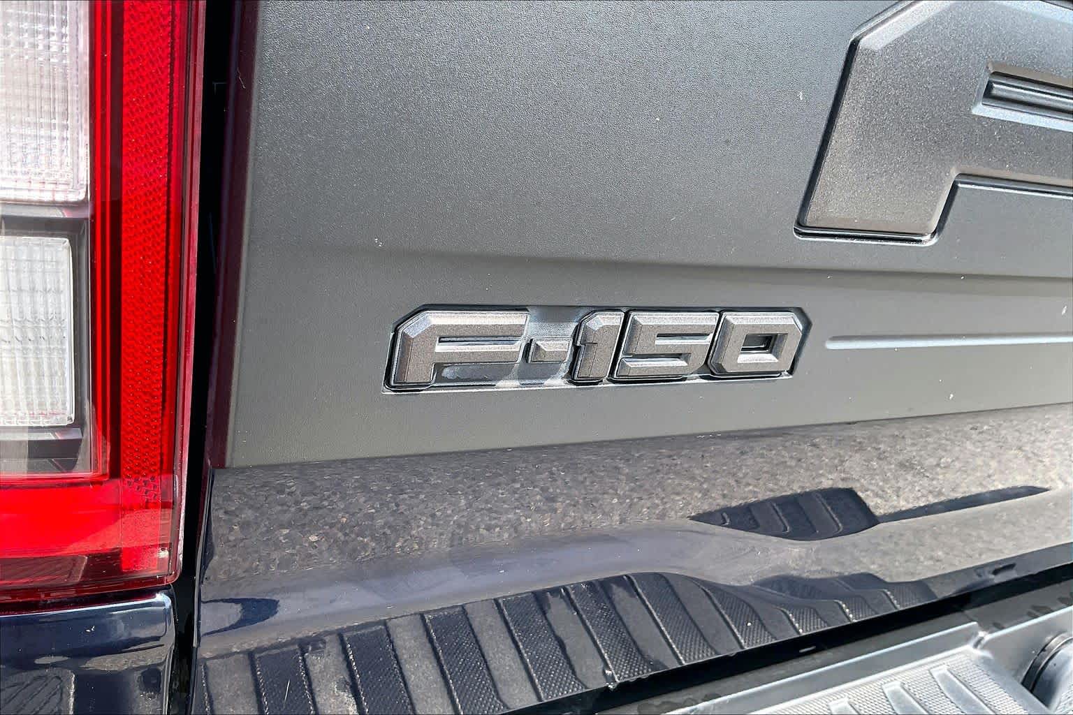 2022 Ford F-150 photo 31 of 35