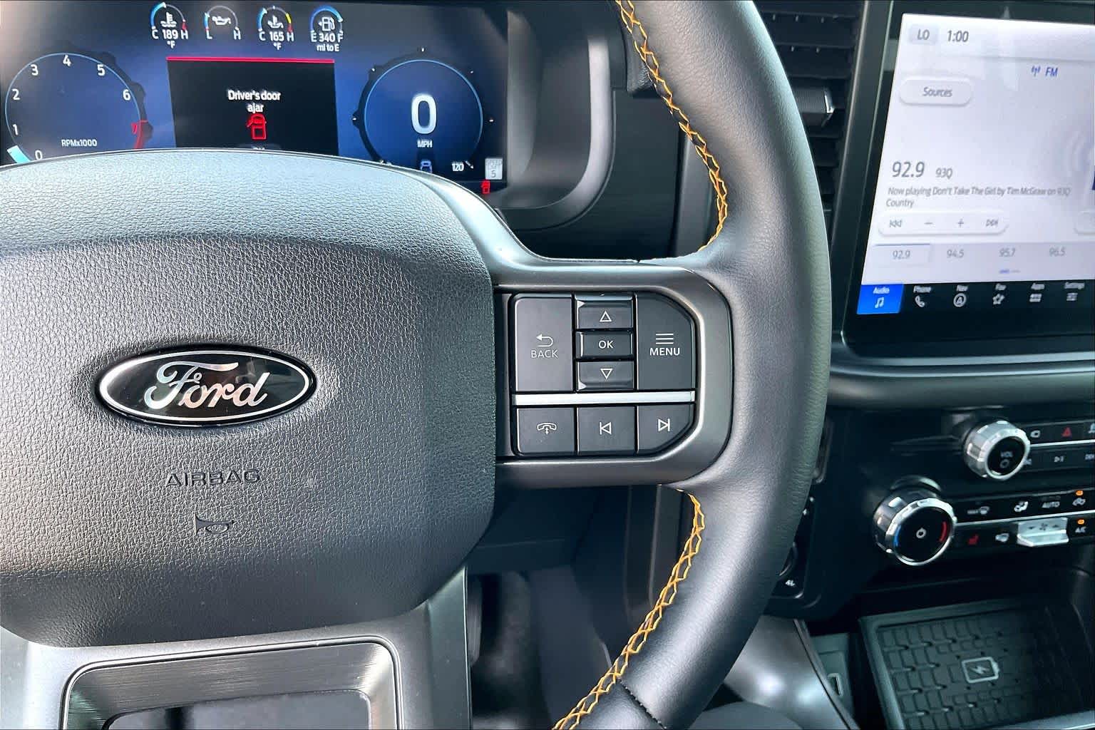 2025 Ford F-150 photo 24 of 34