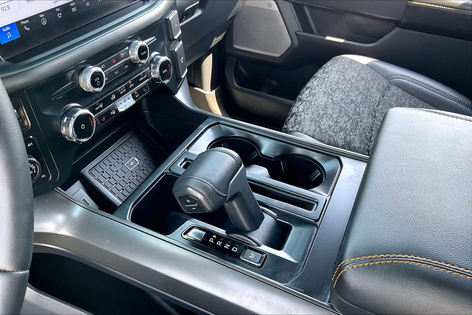 2025 Ford F-150 photo 16 of 34