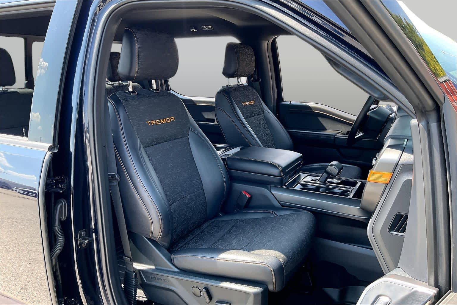 2025 Ford F-150 photo 9 of 34