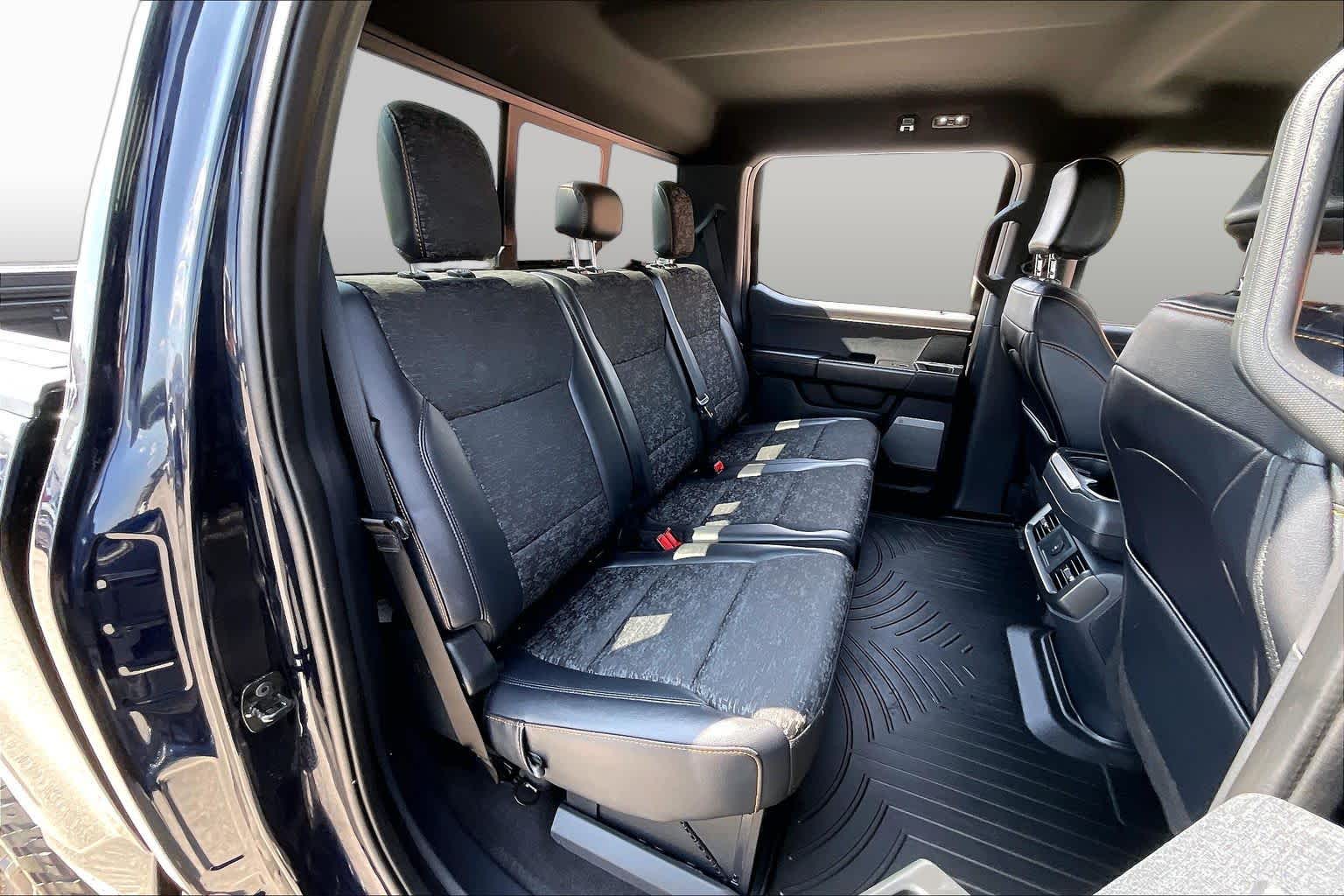 2025 Ford F-150 photo 20 of 34