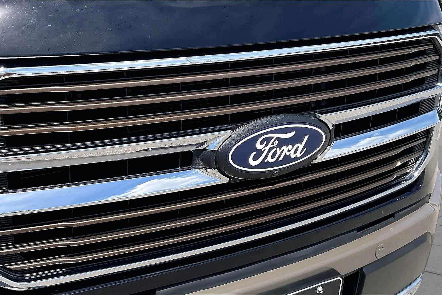 2025 Ford F-150 King Ranch Agate Black/Marsh Gray at Beck & Masten Kia