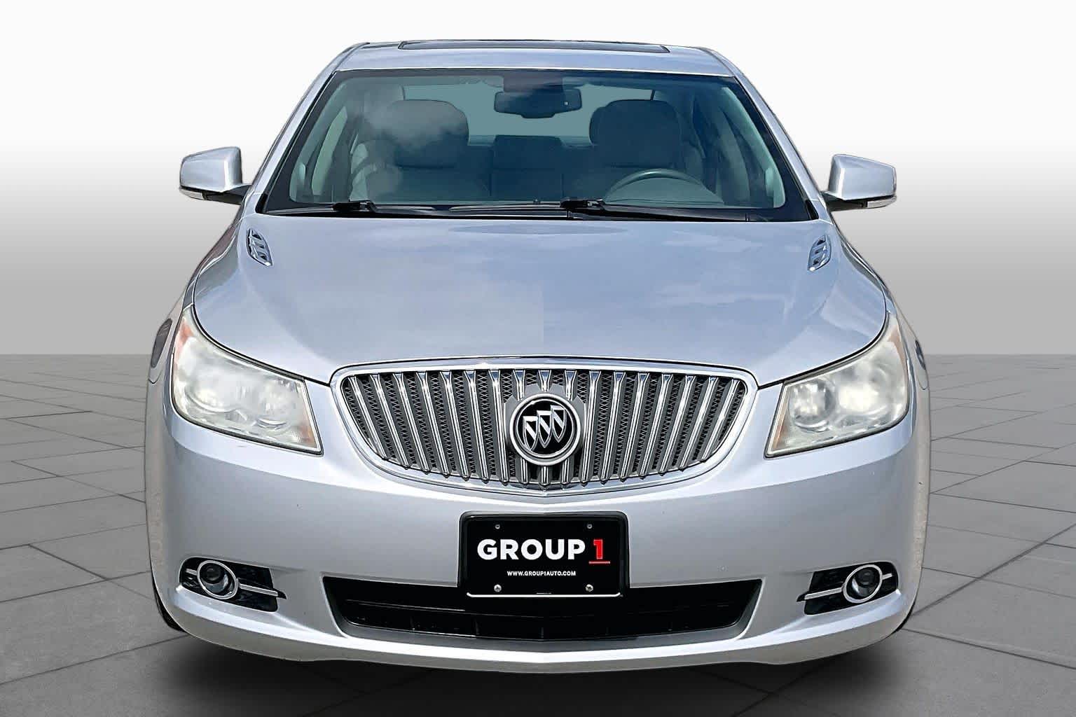 2012 Buick LaCrosse photo 3 of 33