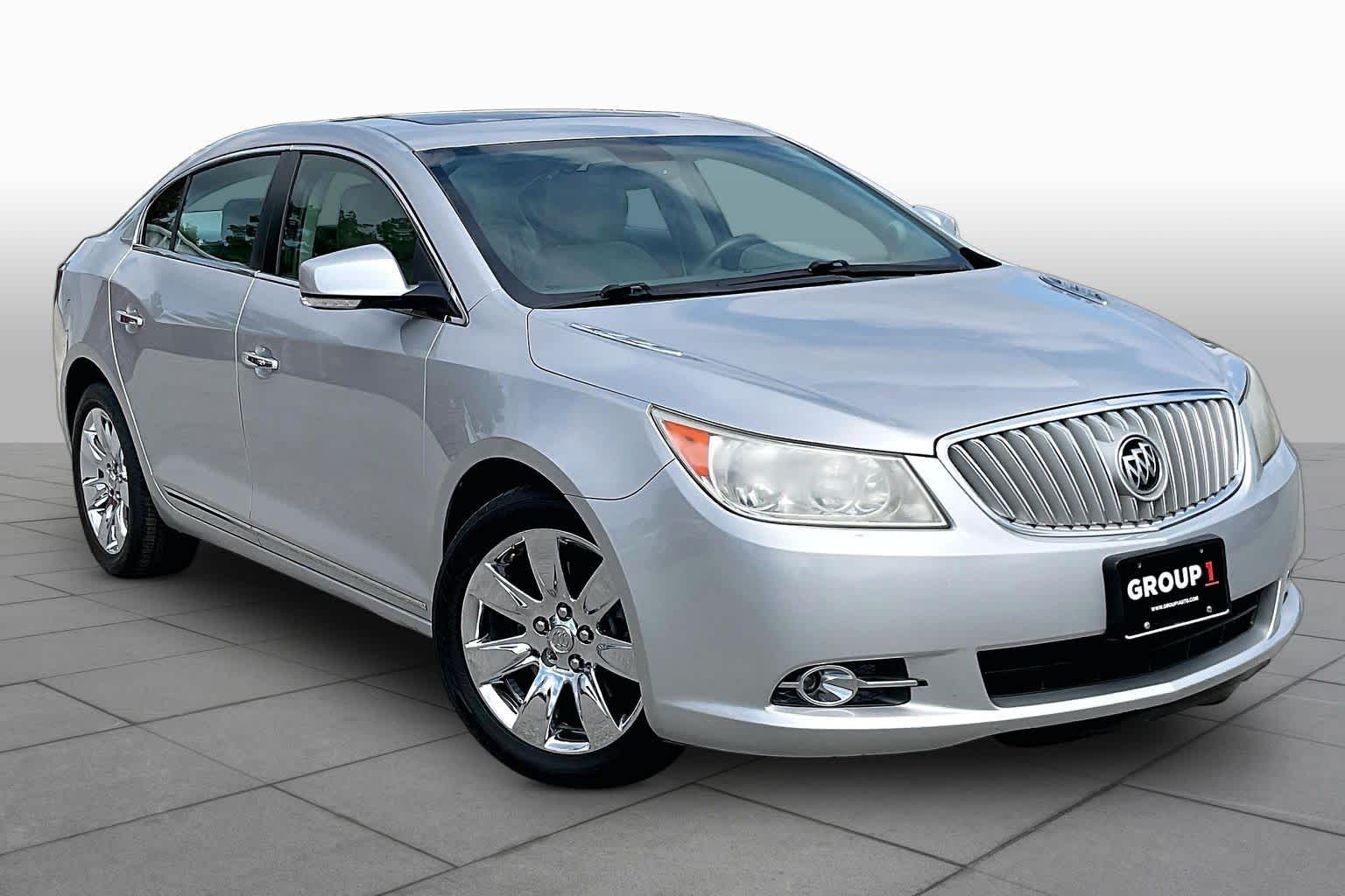 2012 Buick LaCrosse photo 2 of 33
