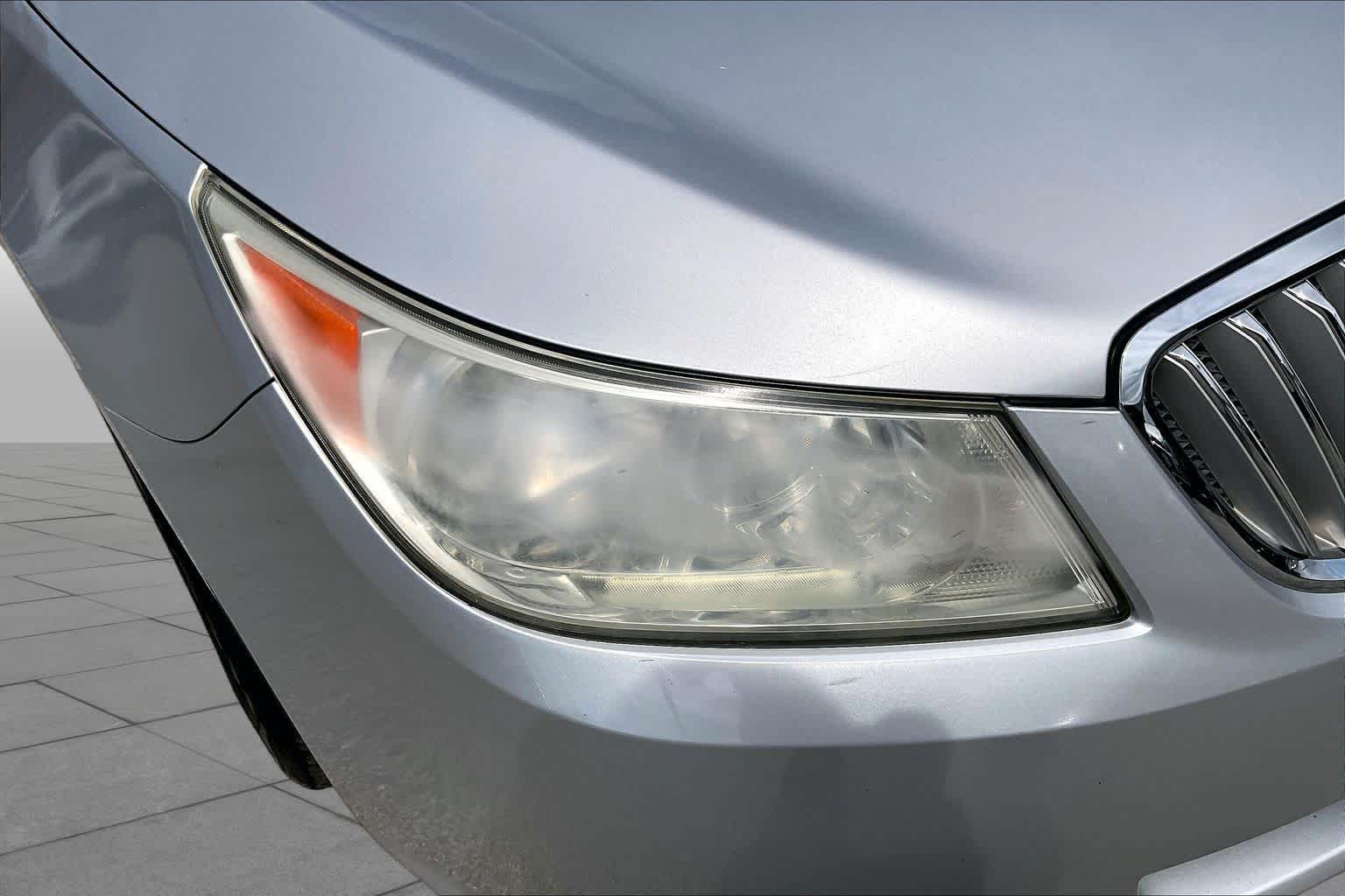 2012 Buick LaCrosse photo 26 of 33