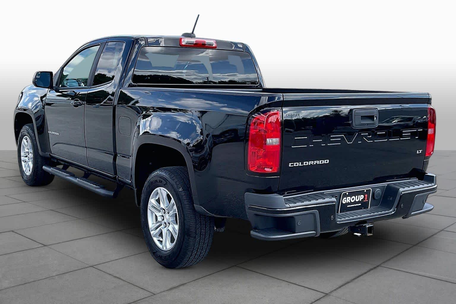 Used 2021 BLACK Chevrolet 2WD LT image 12