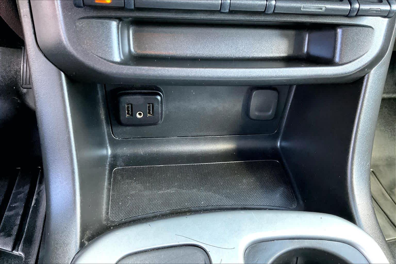 Used 2021 BLACK Chevrolet 2WD LT image 33
