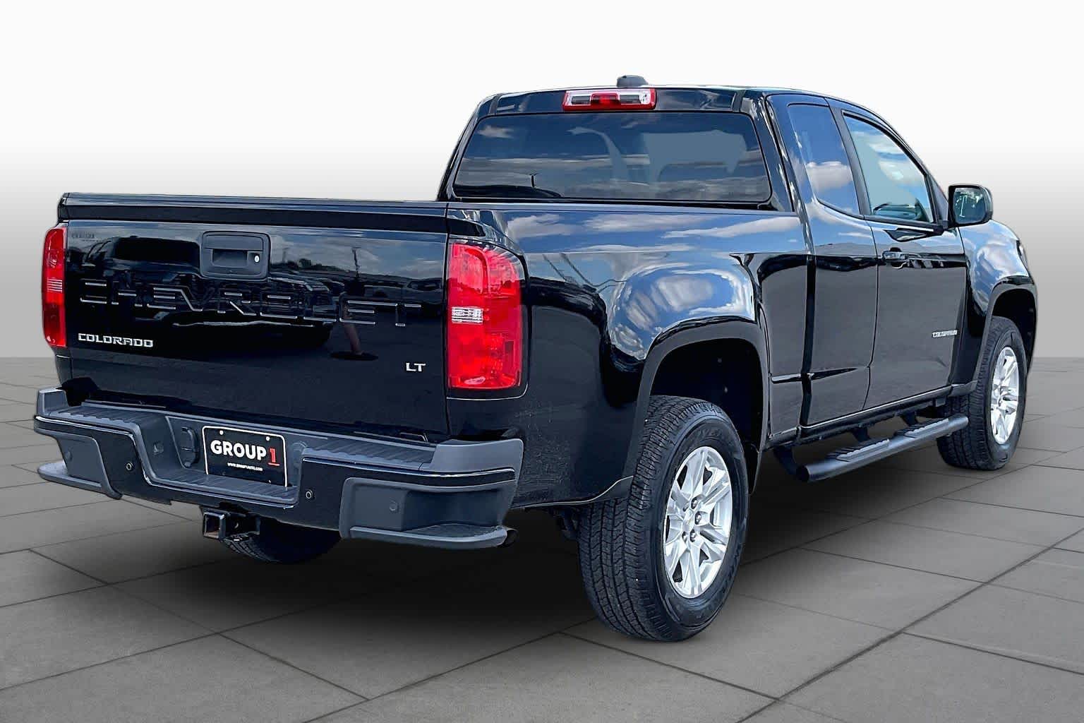 Used 2021 BLACK Chevrolet 2WD LT image 13