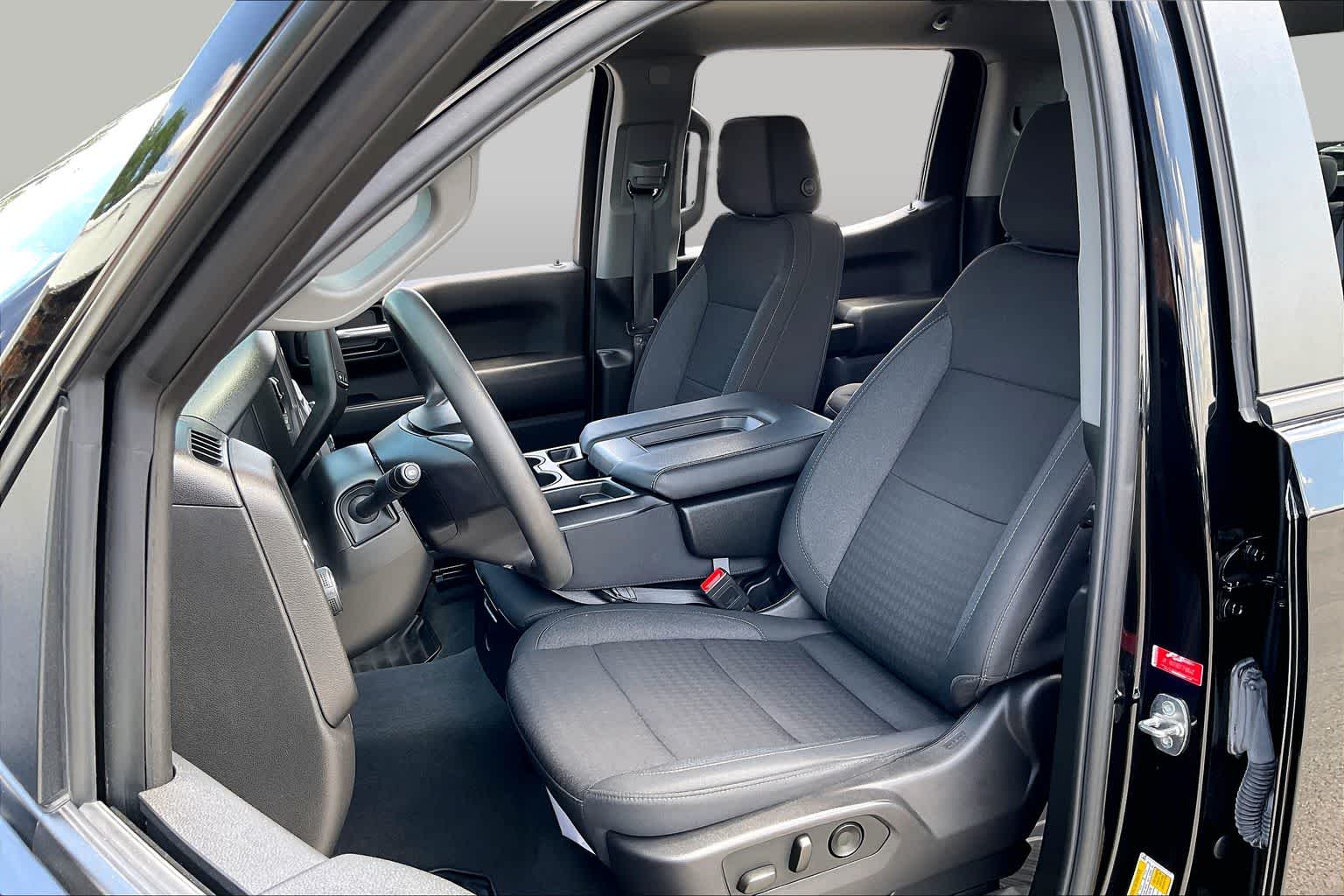 2024 Chevrolet Silverado 1500 Custom Black at Davis Chevrolet