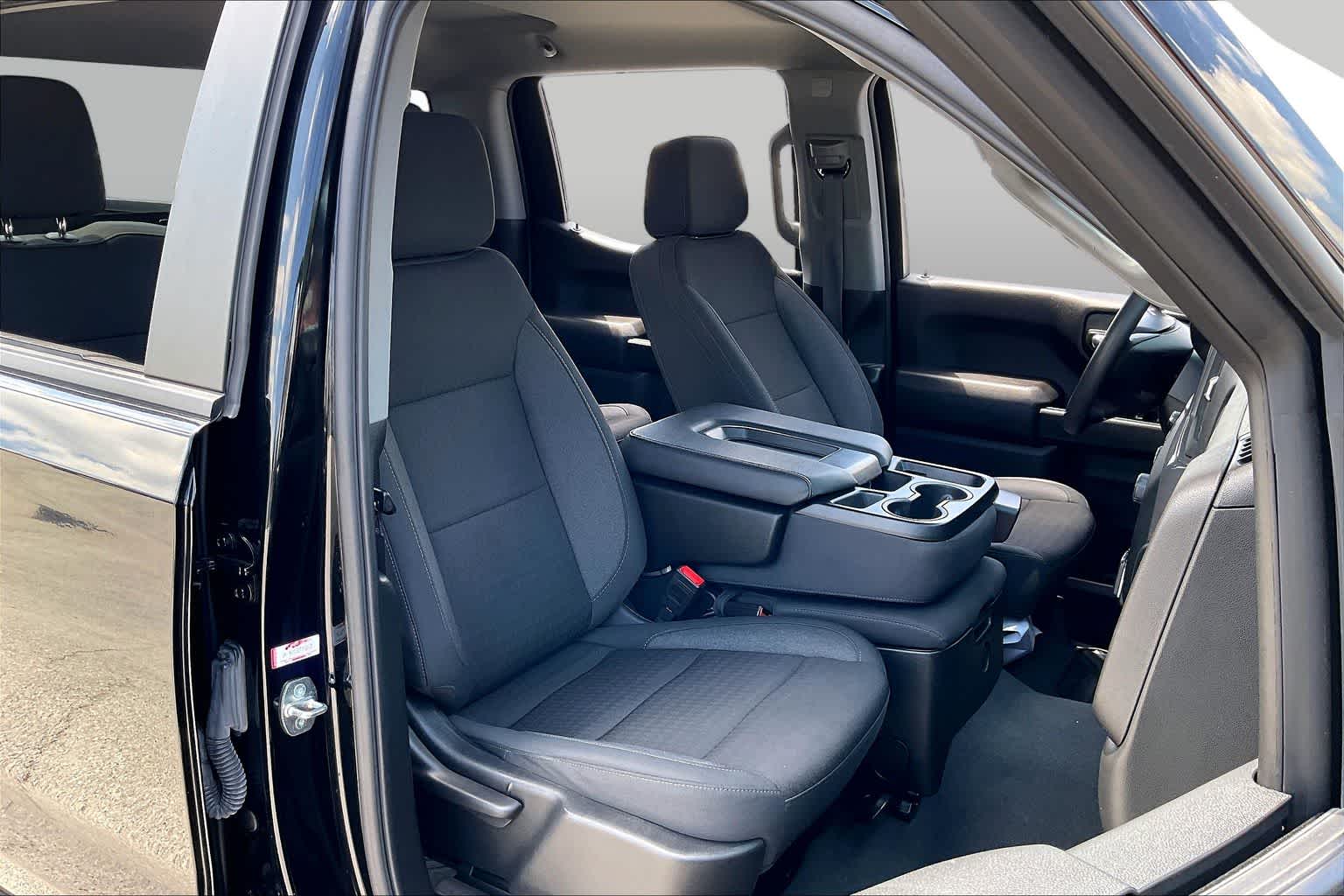 2024 Chevrolet Silverado 1500 Custom Black at Davis Chevrolet