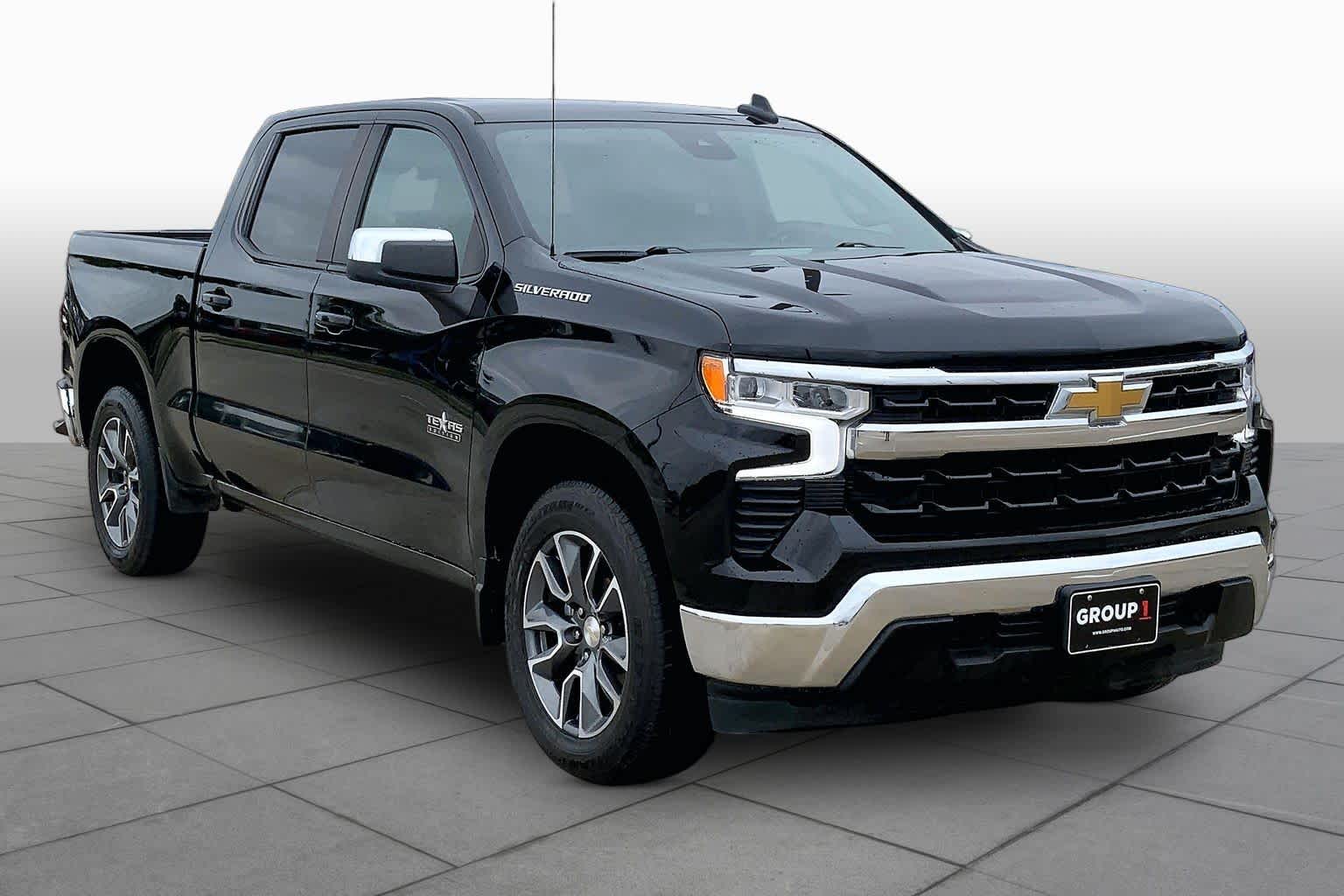 2022 Chevrolet Silverado 1500 LT - 3