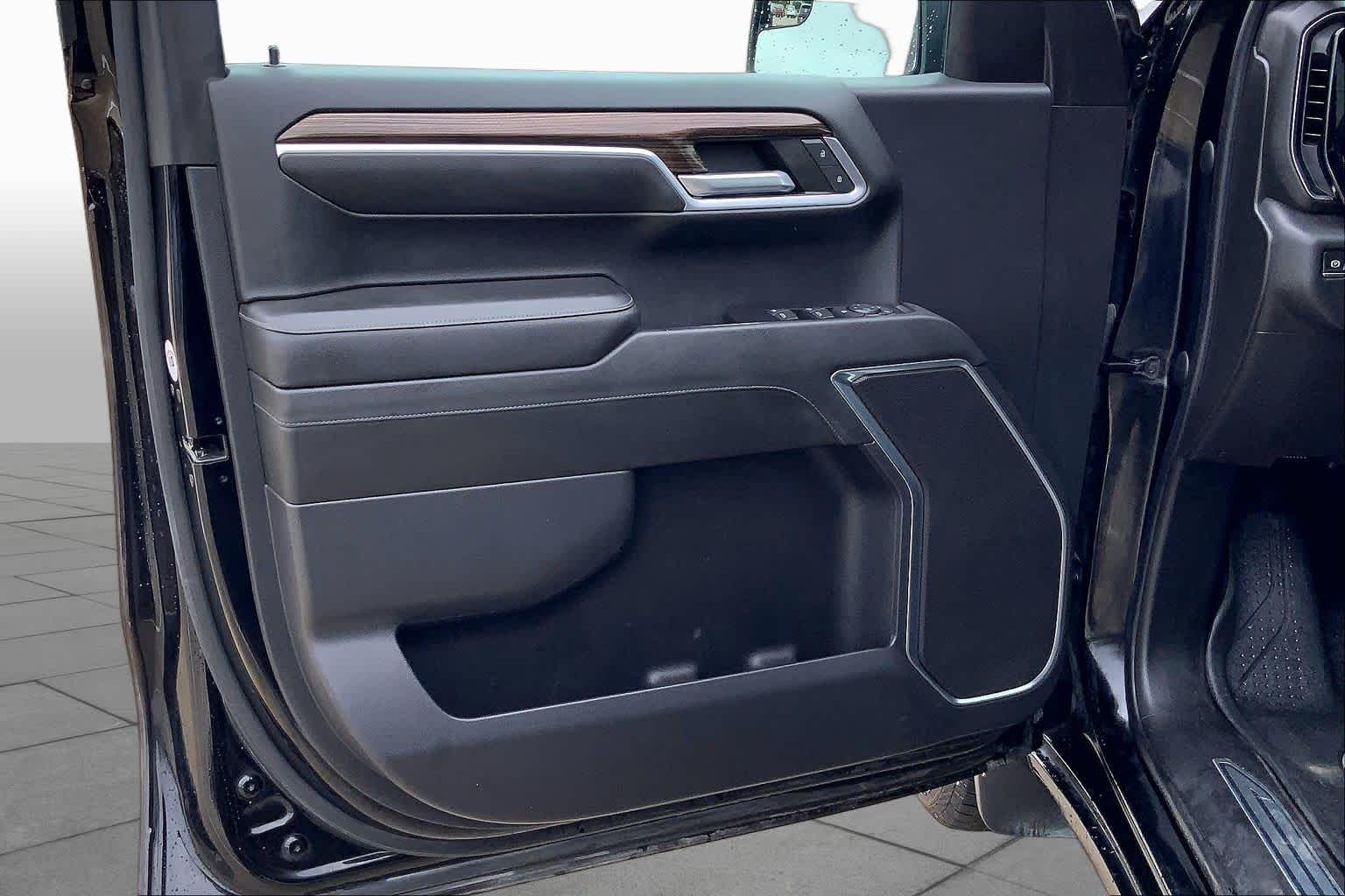 2022 Chevrolet Silverado 1500 LT Black at Ron Craft Chevrolet Cadillac