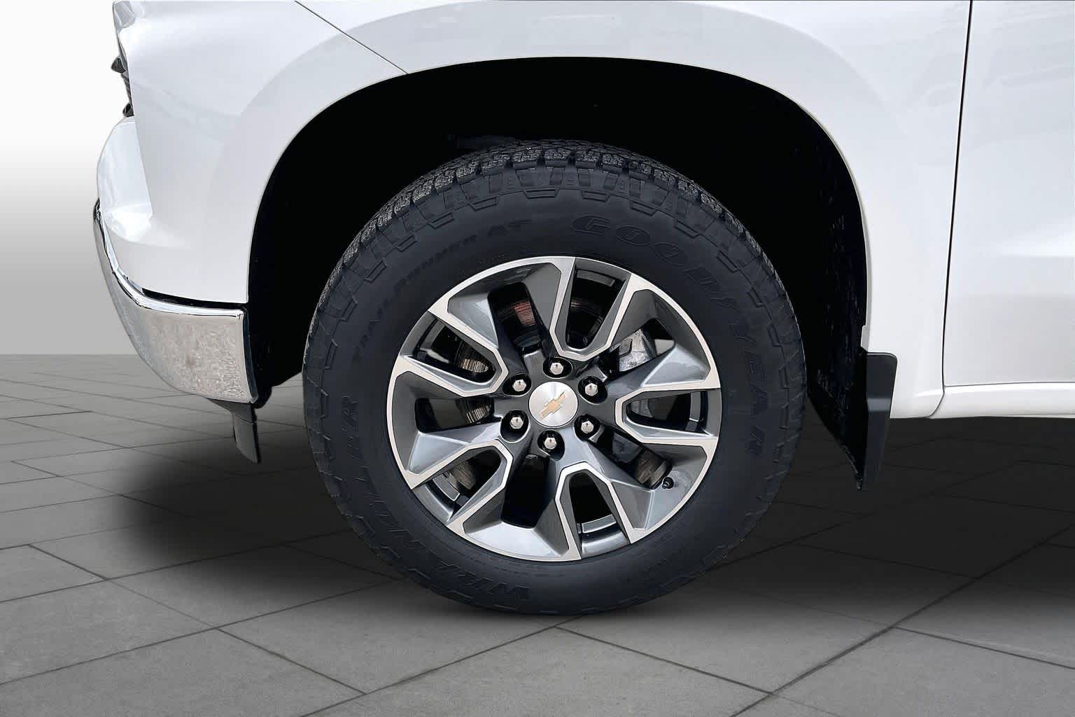 2024 Chevrolet Silverado 1500 LT Summit White at Group 1 GMC Buick South