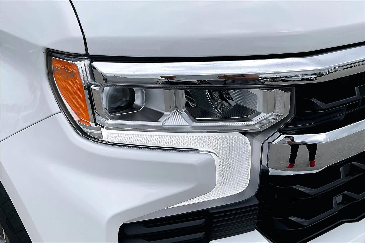 2024 Chevrolet Silverado 1500 LT Summit White at Group 1 GMC Buick South