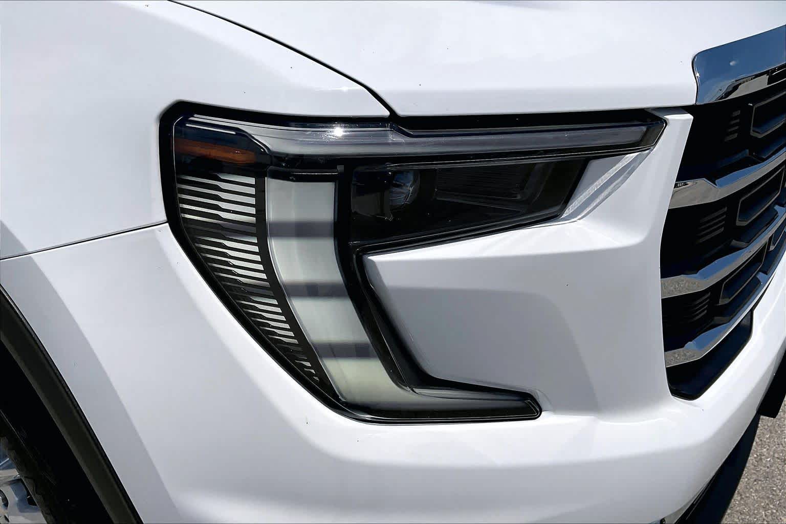 2026 GMC Acadia AWD Elevation Summit White at Texan GMC Buick