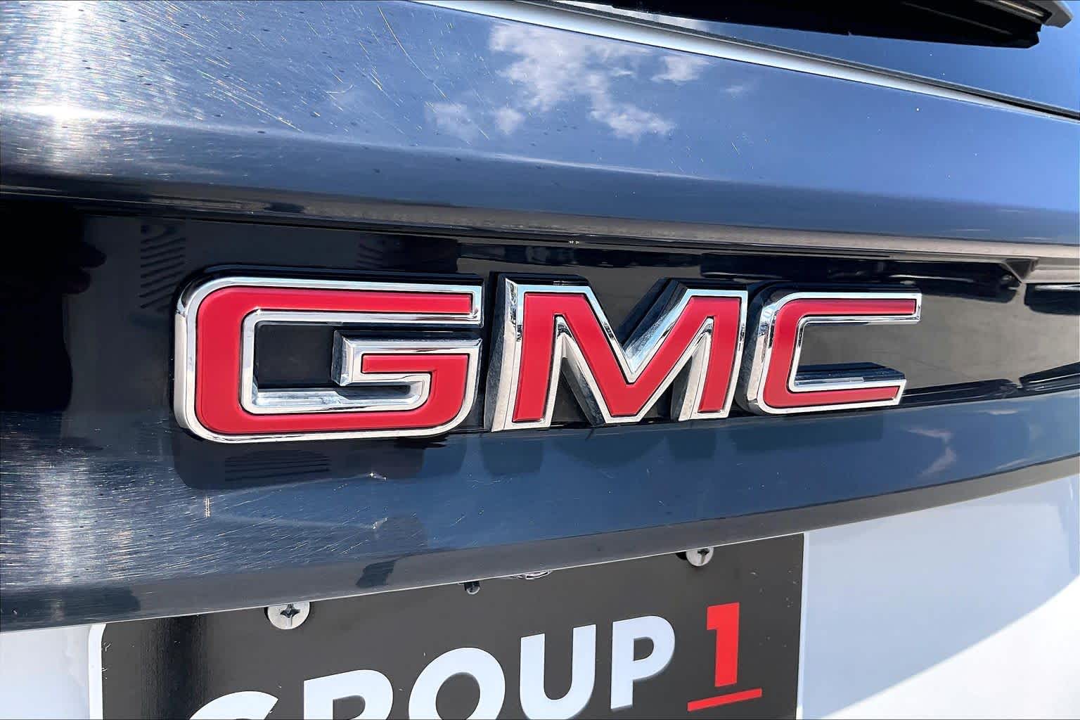 2026 GMC Acadia AWD Elevation Summit White at Texan GMC Buick