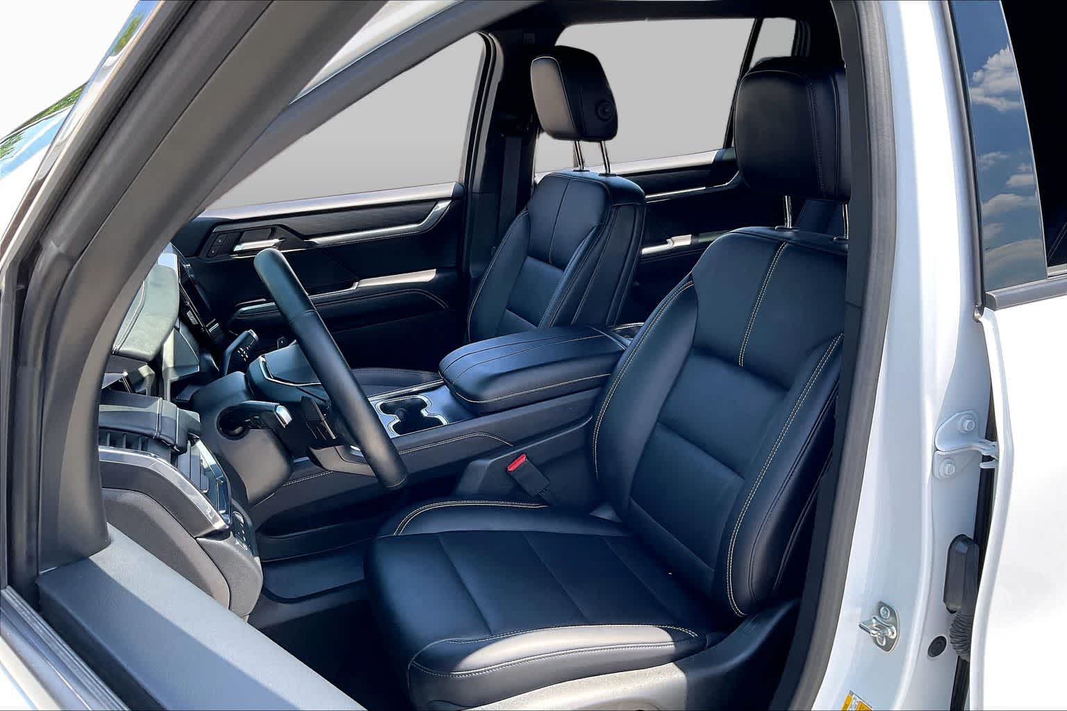 2026 GMC Acadia AWD Elevation Summit White at Texan GMC Buick