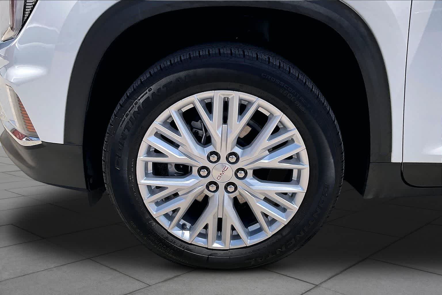 2026 GMC Acadia AWD Elevation Summit White at Texan GMC Buick