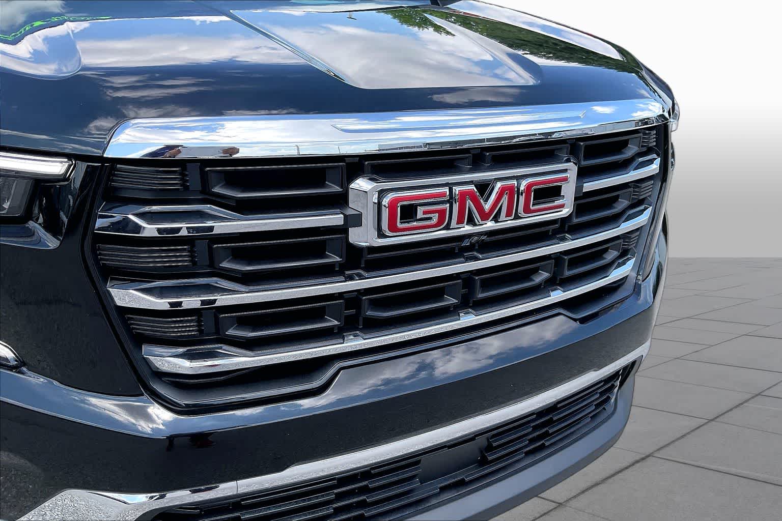 2024 GMC Acadia AWD Elevation Ebony Twilight Metallic at Lone Star Chevrolet