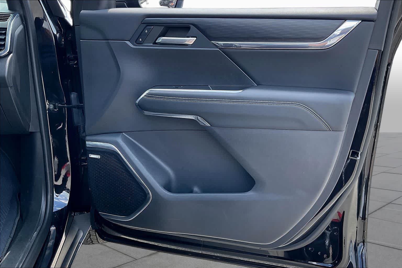 2024 GMC Acadia AWD Elevation Ebony Twilight Metallic at Lone Star Chevrolet
