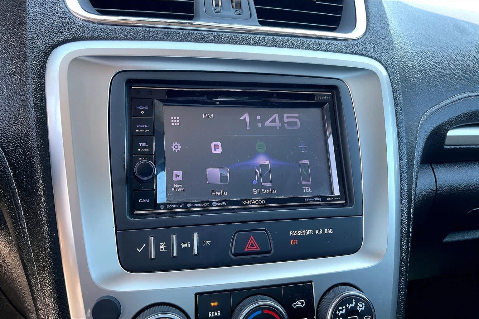 2016 GMC Acadia photo 31 of 33