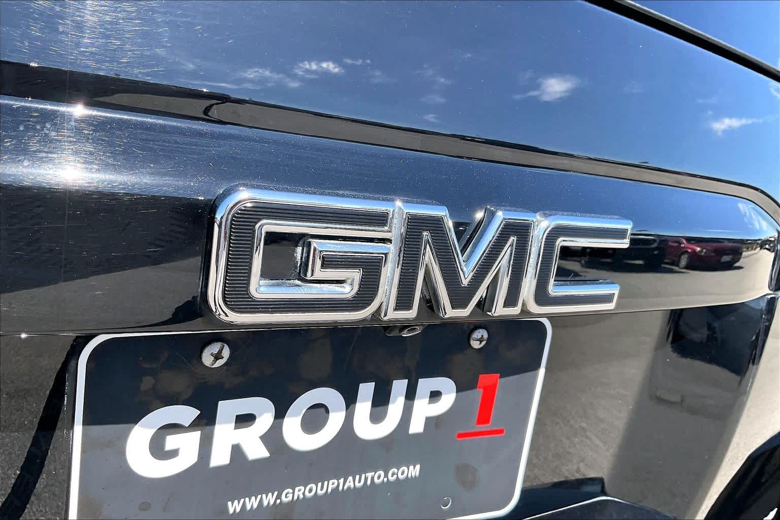 2020 GMC Yukon photo 31 of 35