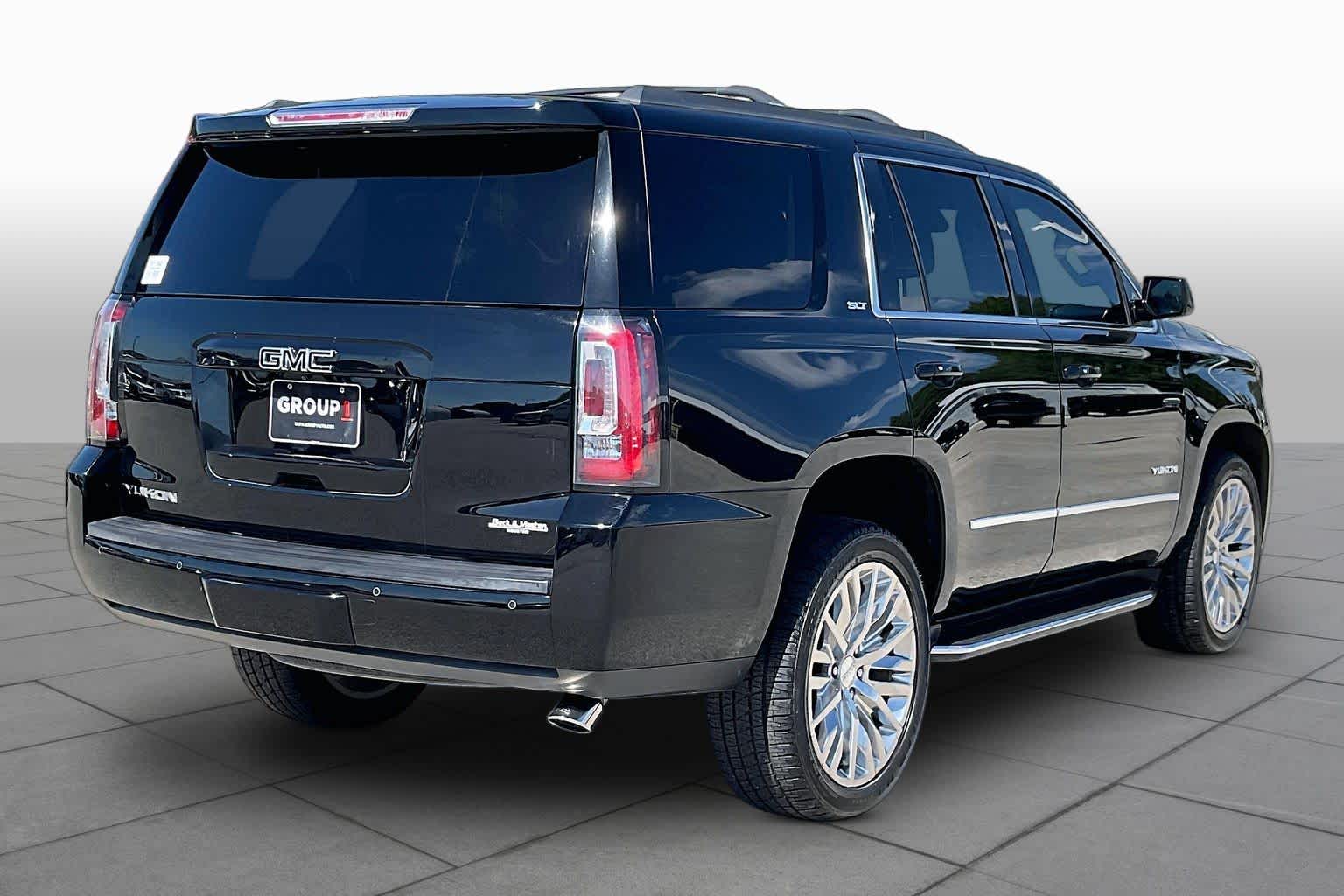 2020 GMC Yukon photo 13 of 35