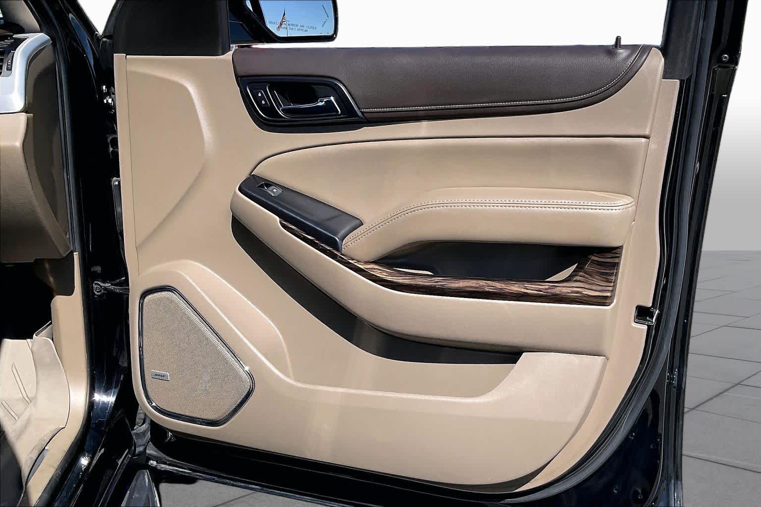 2020 GMC Yukon photo 23 of 35