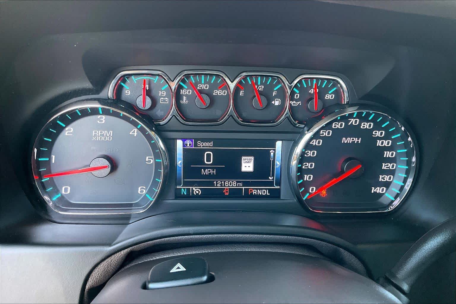 2020 GMC Yukon photo 26 of 35