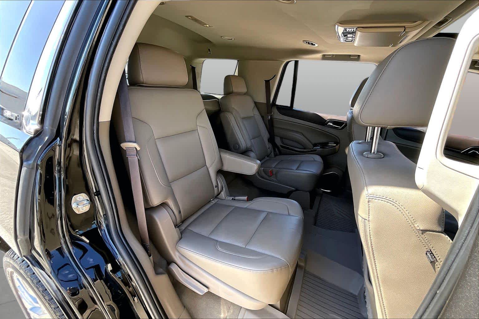 2020 GMC Yukon photo 21 of 35