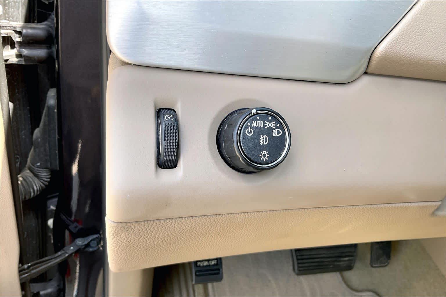 2018 GMC Yukon SLT Iridium Metallic at Texan GMC Buick
