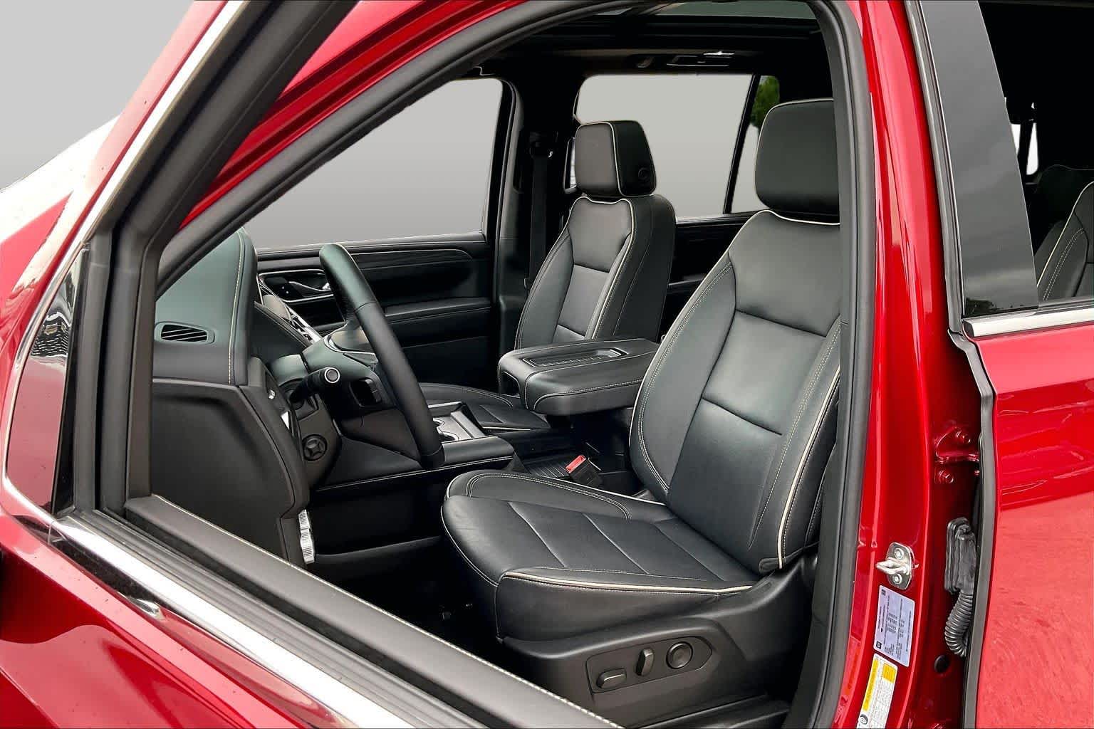 2024 GMC Yukon SLT Volcanic Red Tintcoat at Group 1 GMC Buick South