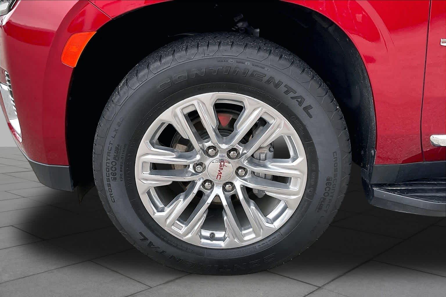2024 GMC Yukon SLT Volcanic Red Tintcoat at Group 1 GMC Buick South