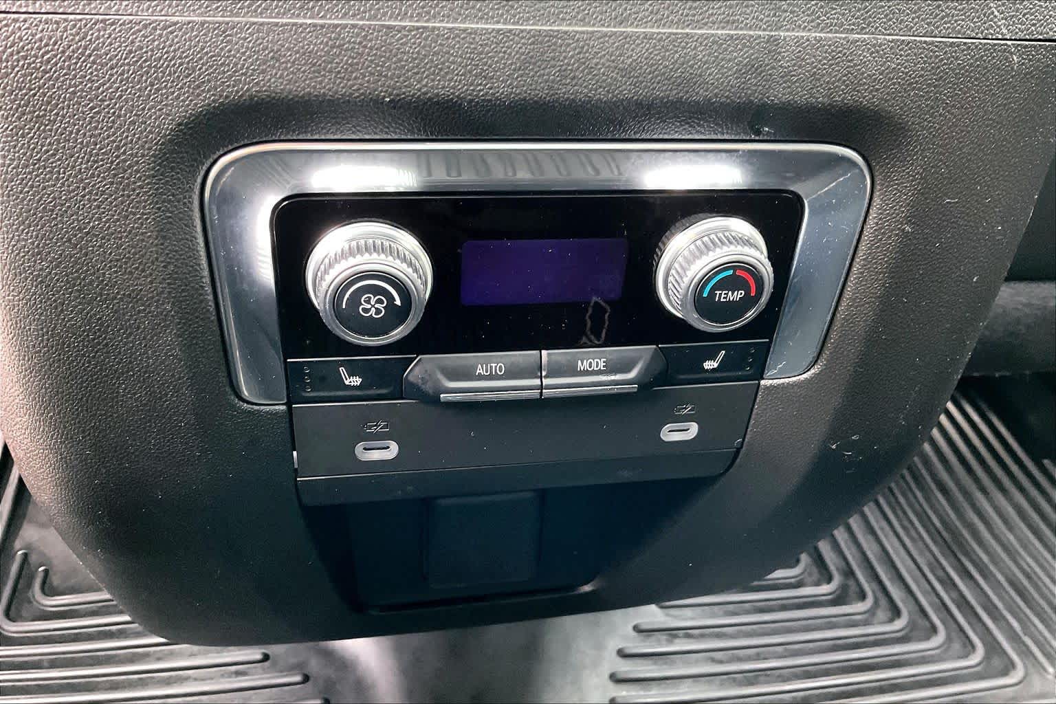 2024 GMC Yukon SLT Volcanic Red Tintcoat at Group 1 GMC Buick South