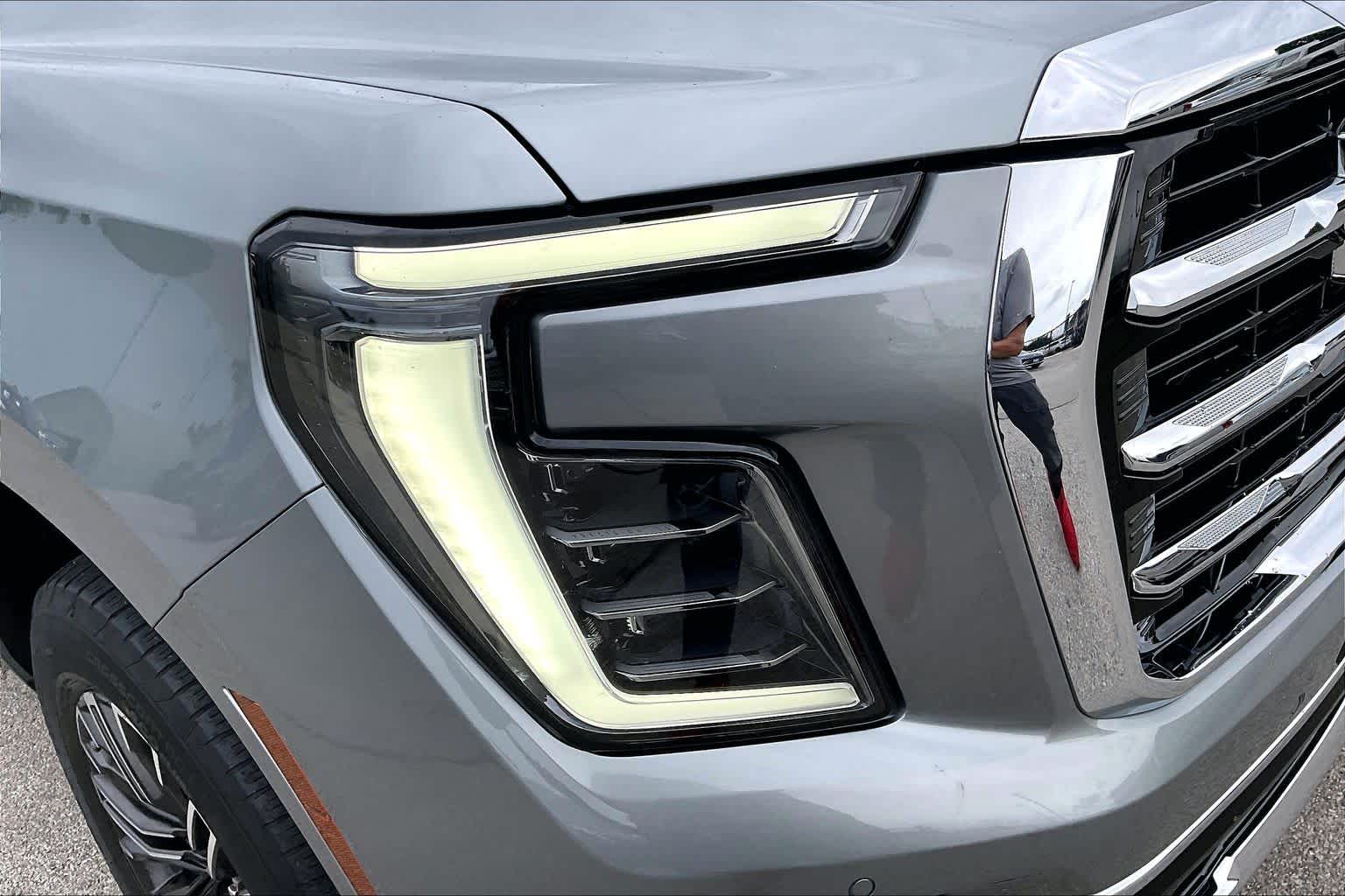 2025 GMC Yukon Elevation Sterling Metallic at Group 1 GMC Buick South