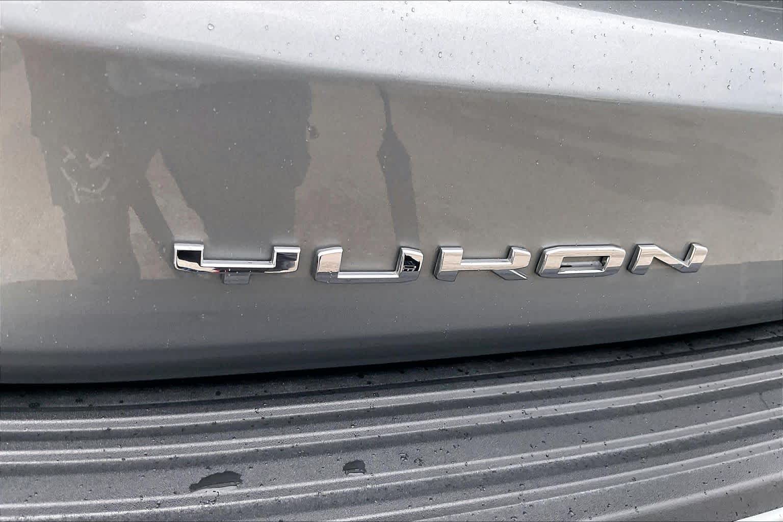 2025 GMC Yukon Elevation Sterling Metallic at Group 1 GMC Buick South