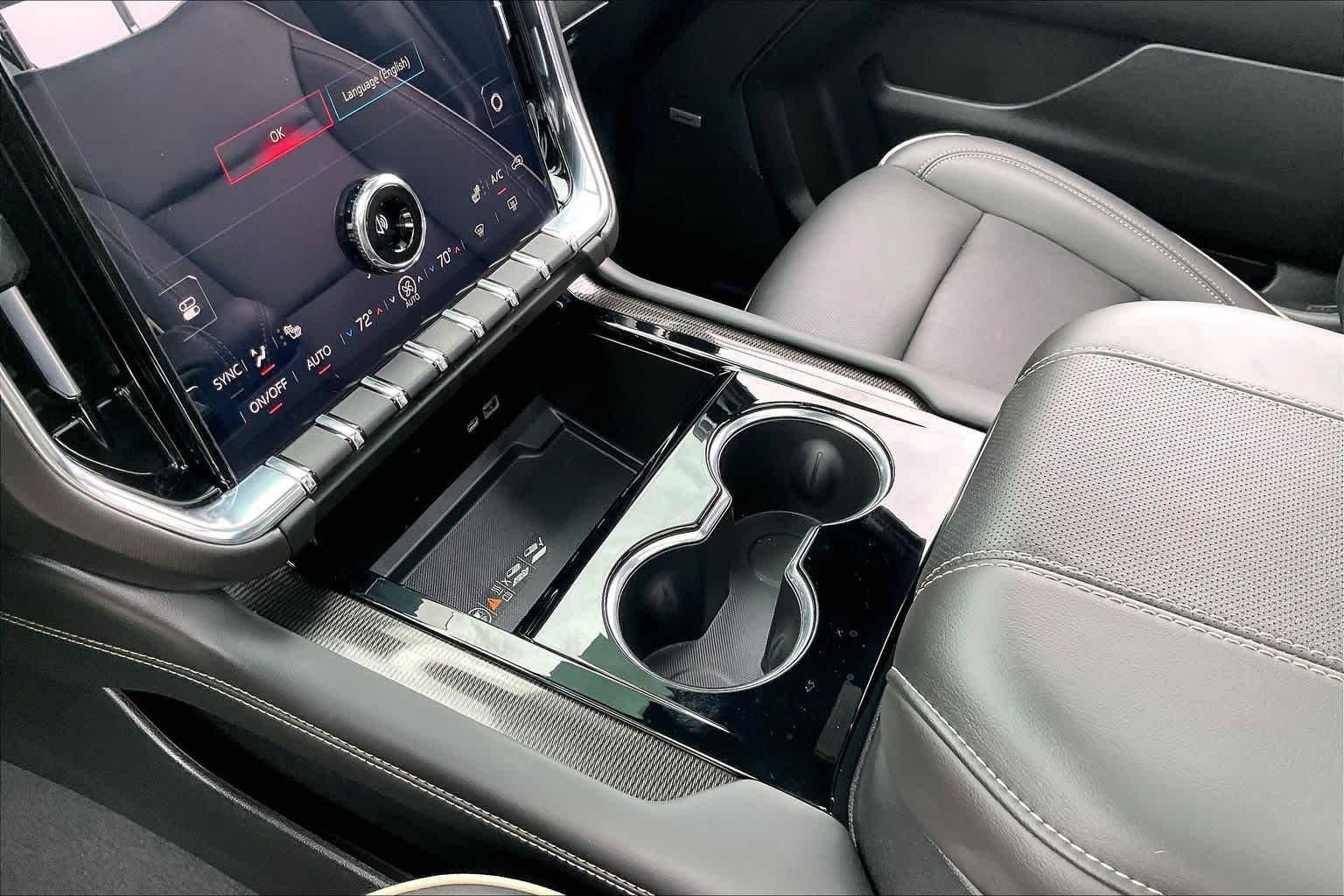 2025 GMC Yukon Elevation Sterling Metallic at Group 1 GMC Buick South