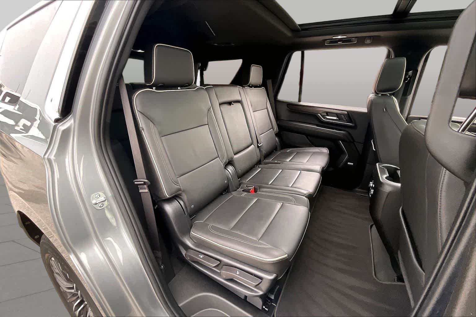2025 GMC Yukon Elevation Sterling Metallic at Group 1 GMC Buick South