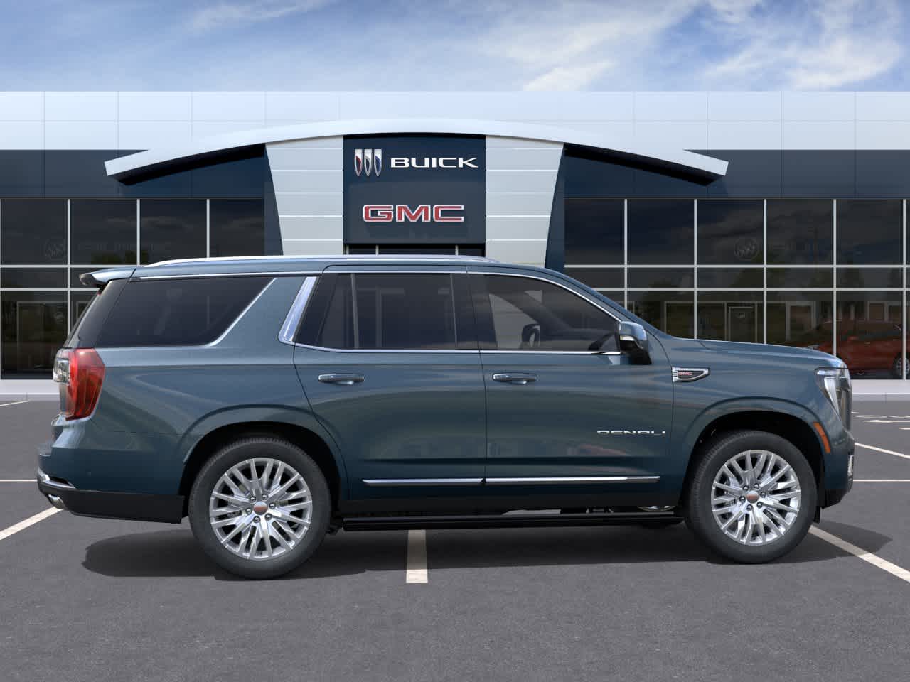 2027 GMC Yukon Denali photo 5 of 24