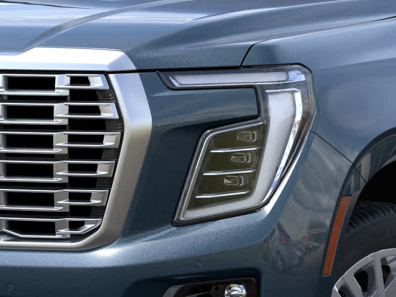 2027 GMC Yukon Denali photo 10 of 24
