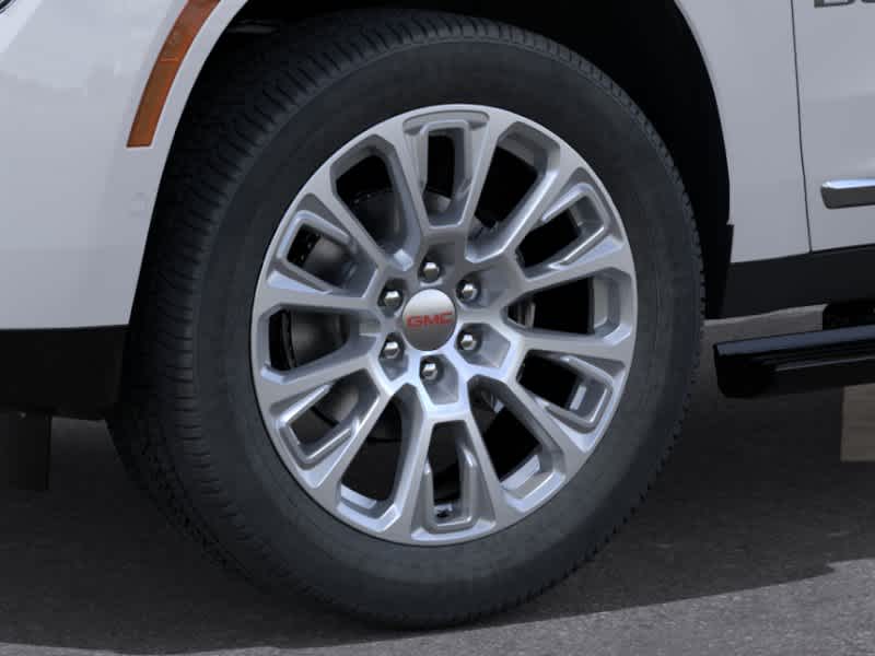 2026 GMC Yukon Denali Denali Summit White at Group 1 GMC Buick South