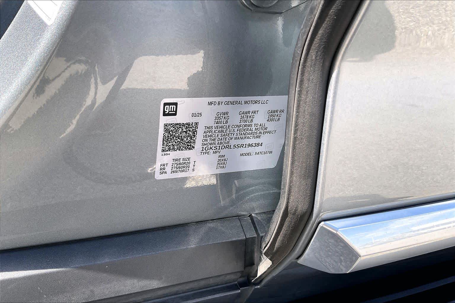 2025 GMC Yukon Denali photo 34 of 34