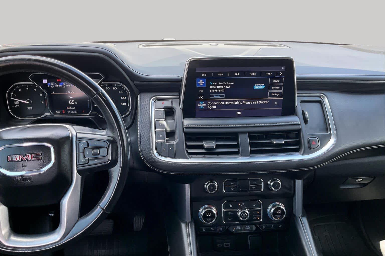Used 2021 WHITE FROST TRICOAT GMC SLT image 7